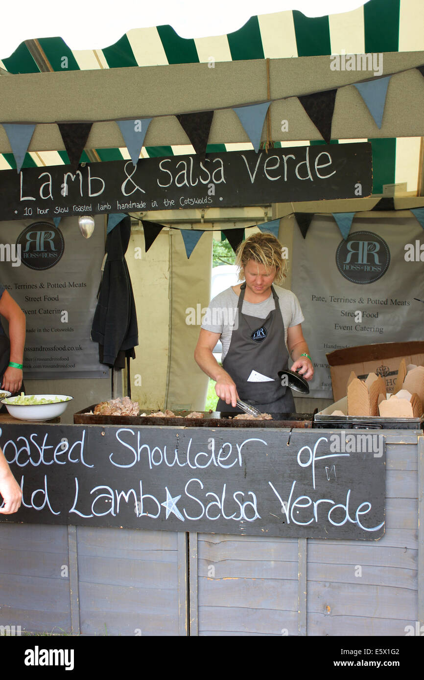 CLA Blenheim Country Fair - Lamb & Salsa Verde stall Stock Photo