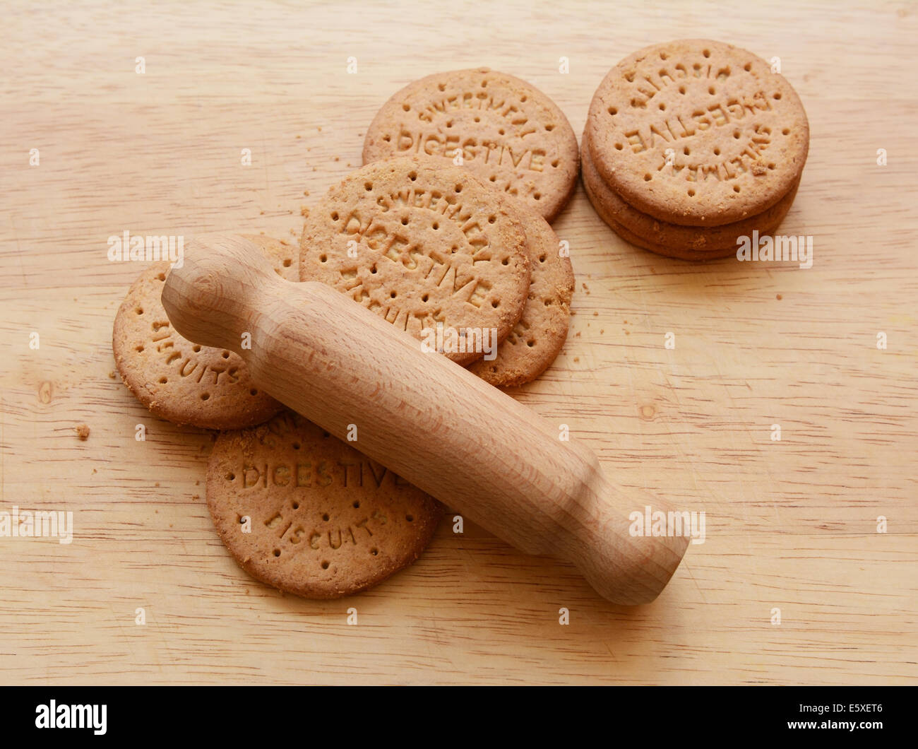 Crush digestive biscuits hires stock photography and images Alamy