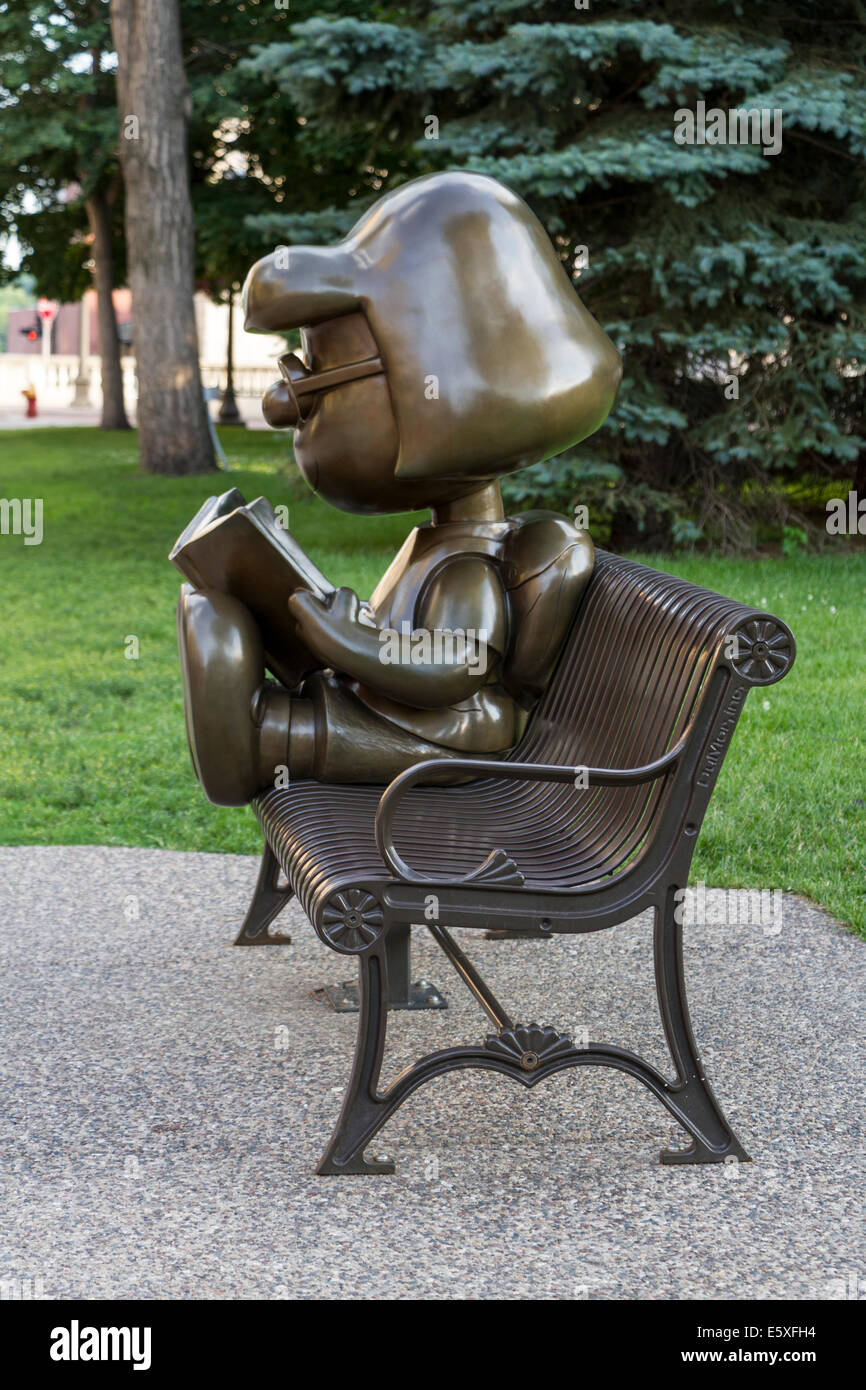 Statue of Charles M Schulz's Peanuts character Marcie, Rice Park, St