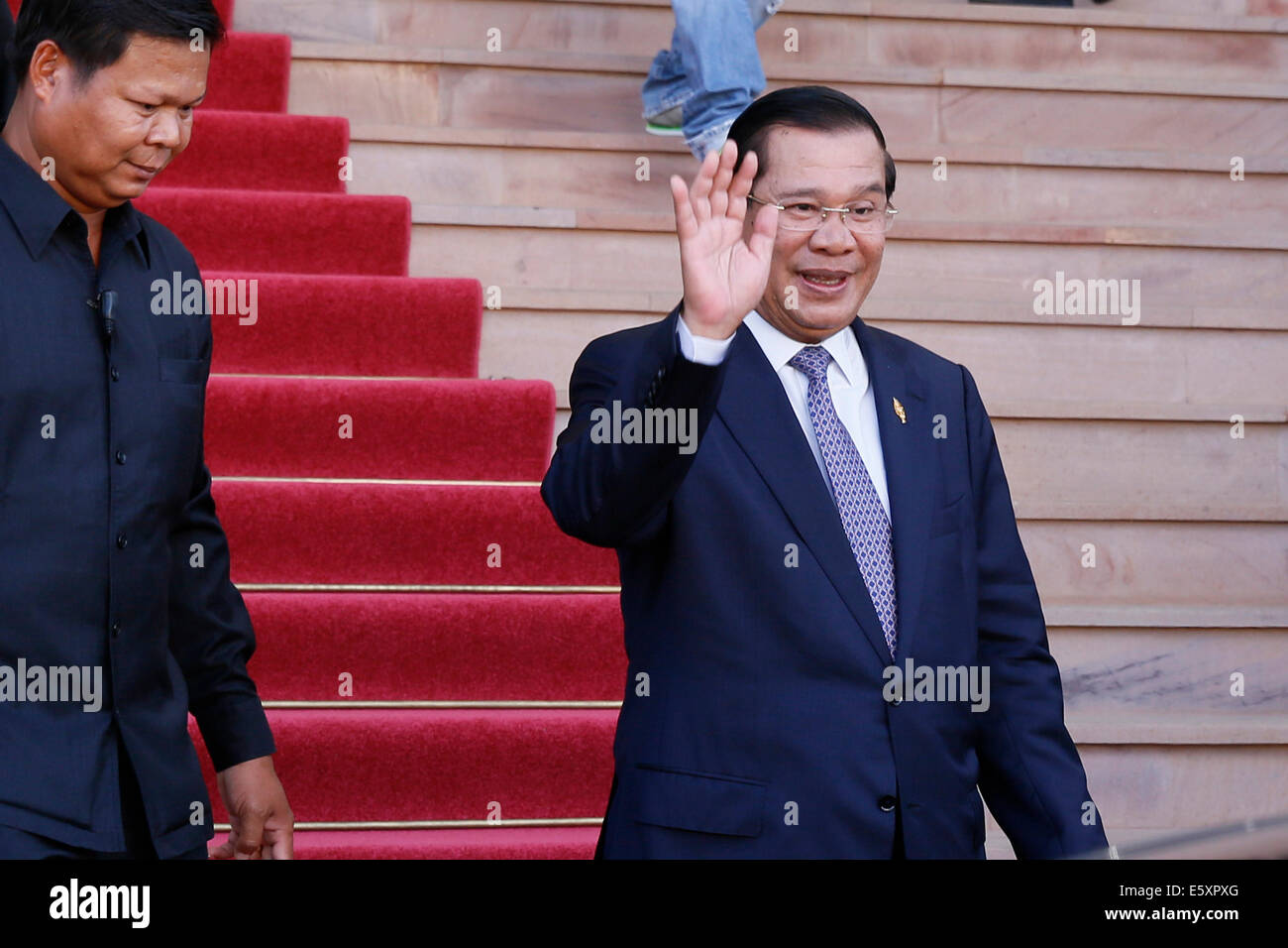 Hun San Phnom Penh, Cambodia. 8th Aug, 2014. Cambodian Prime Minister Hun Sen ...