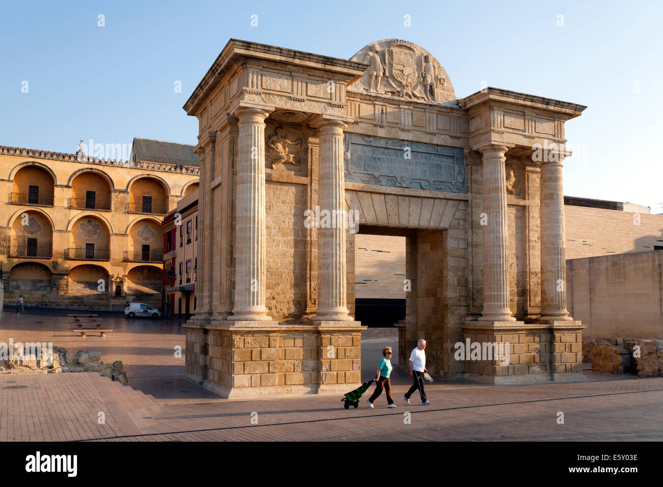 Puerta del Puente / Bridge Gate, Cordoba, Andalusia, Spain Stock Photo