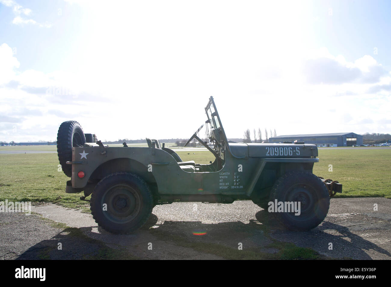 Jeep willis vehicle world war hi-res stock photography and images - Alamy
