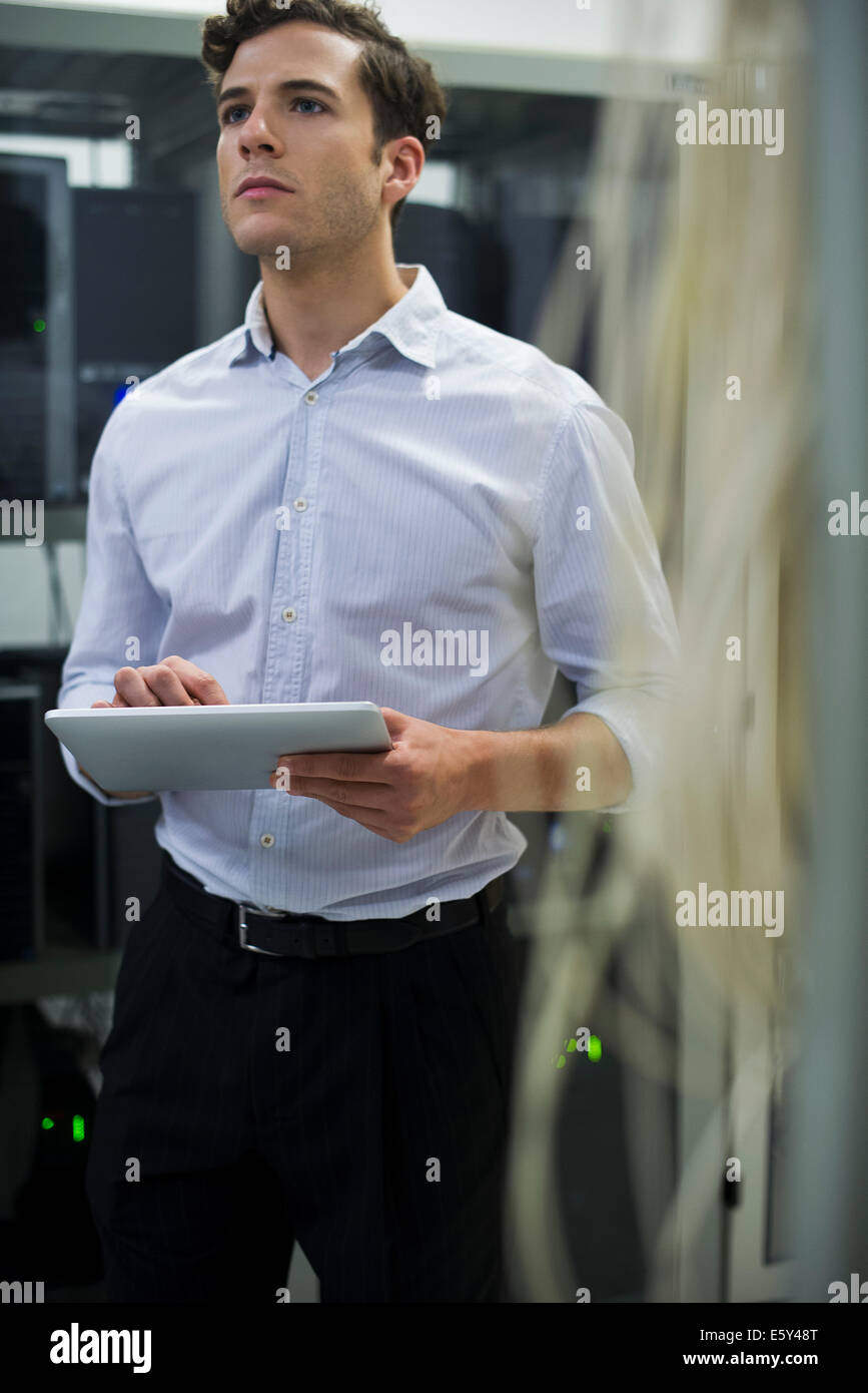 Mainframe computer service hi-res stock photography and images - Alamy