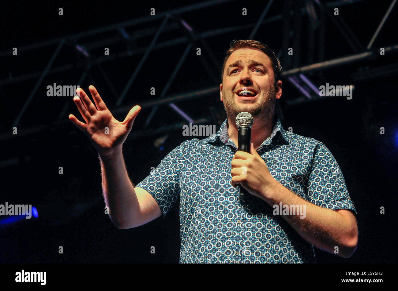 Belfast, Northern Ireland. 7 Aug 2014 - Mancunian Jason Manford performs at Stand-up Comedy night, Feile an Phobail Stock Photo