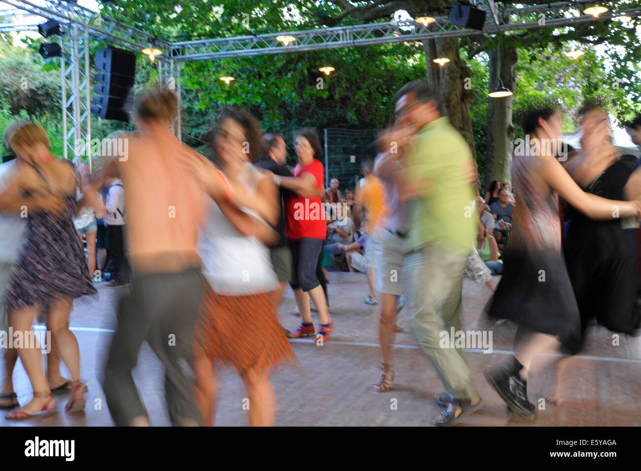 Dancing at the Bouche Oreille music festival in Parthenay Deux-Sevres France Stock Photo