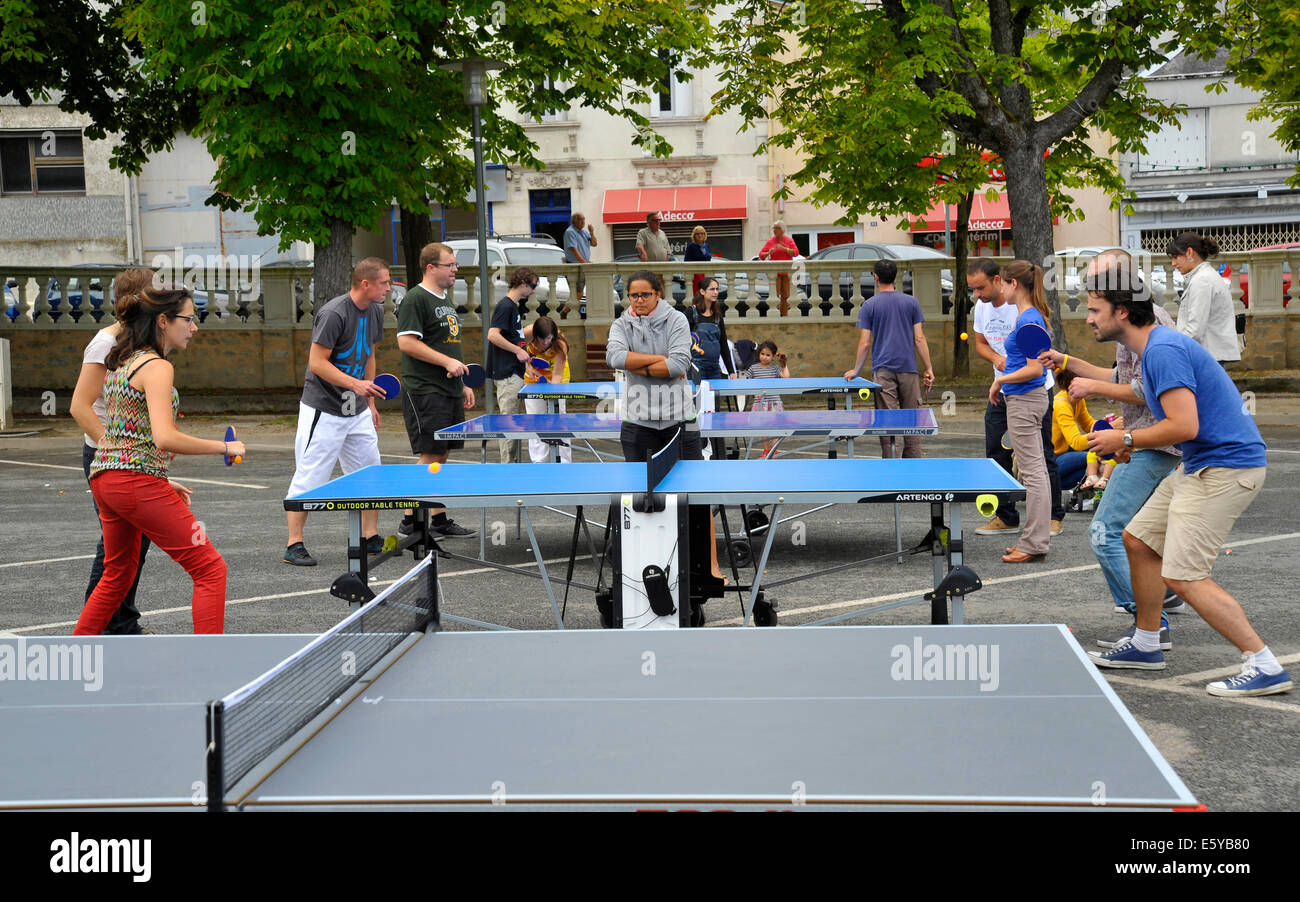 Table tennis matches at the Flip games festival in Parthenay Deux-Sevres France Stock Photo
