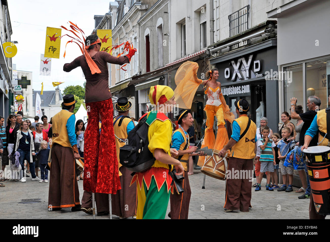 Street entertainers performing at the Flip games festival in Parthenay Deux-Sevres France Stock Photo
