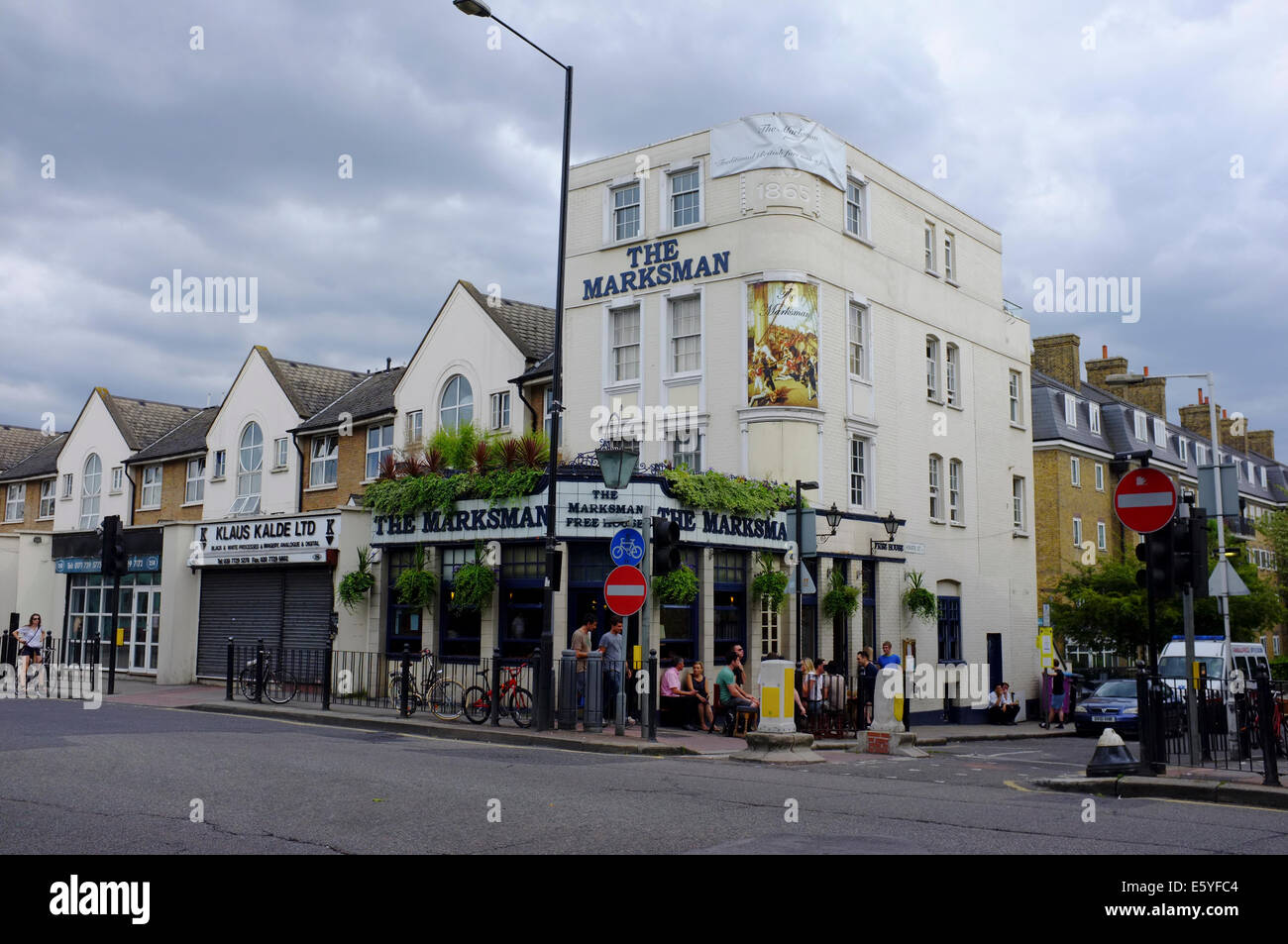 Marksman hires stock photography and images Alamy