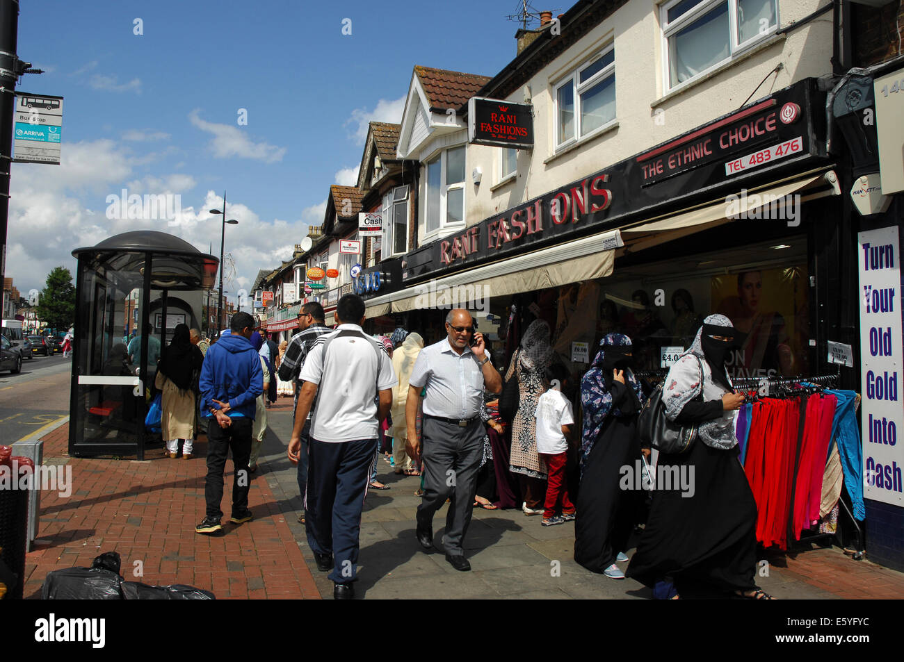 Asian Shops & shoppers in Bury Park area of Luton Stock Photo Alamy