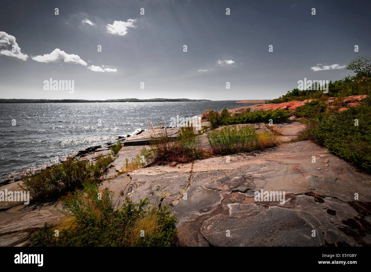Georgian bay landscape rugged rocky hi-res stock photography and images ...