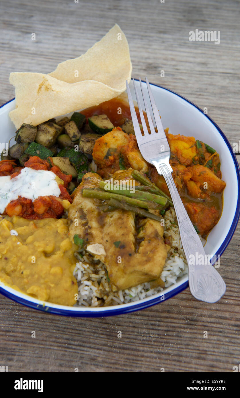 Hidden Hut,Portcurnick Beach,Cornwall, UK,a beachside cafe and restaurant,which hosts'feast nights',here it's curry night.a UK Stock Photo