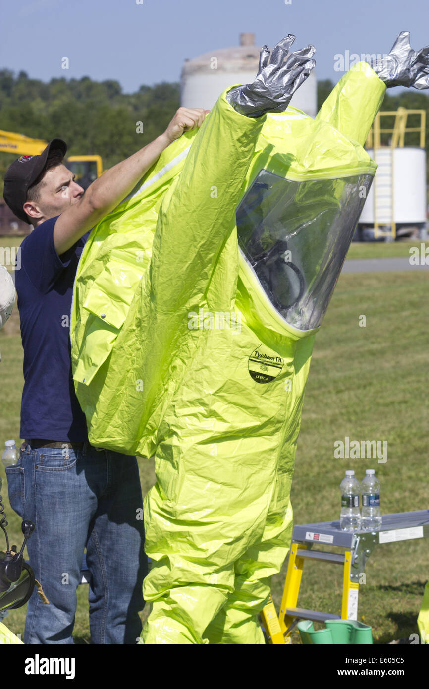 New Hampton, New York, USA. 9th Aug, 2014. The Orange County Hazardous