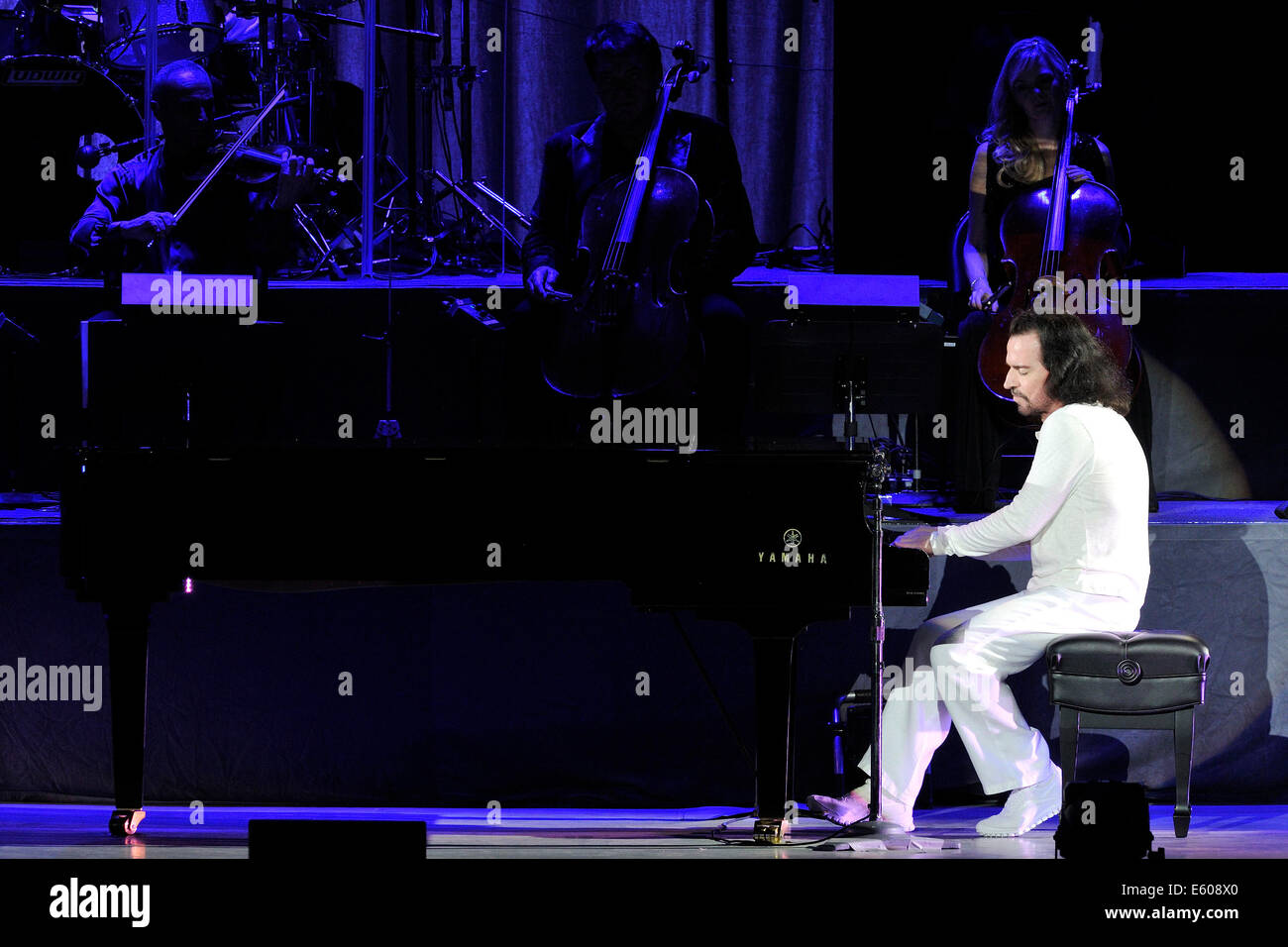 Image Result For Yanni Keyboardist Image Result For Yanni Keyboardist