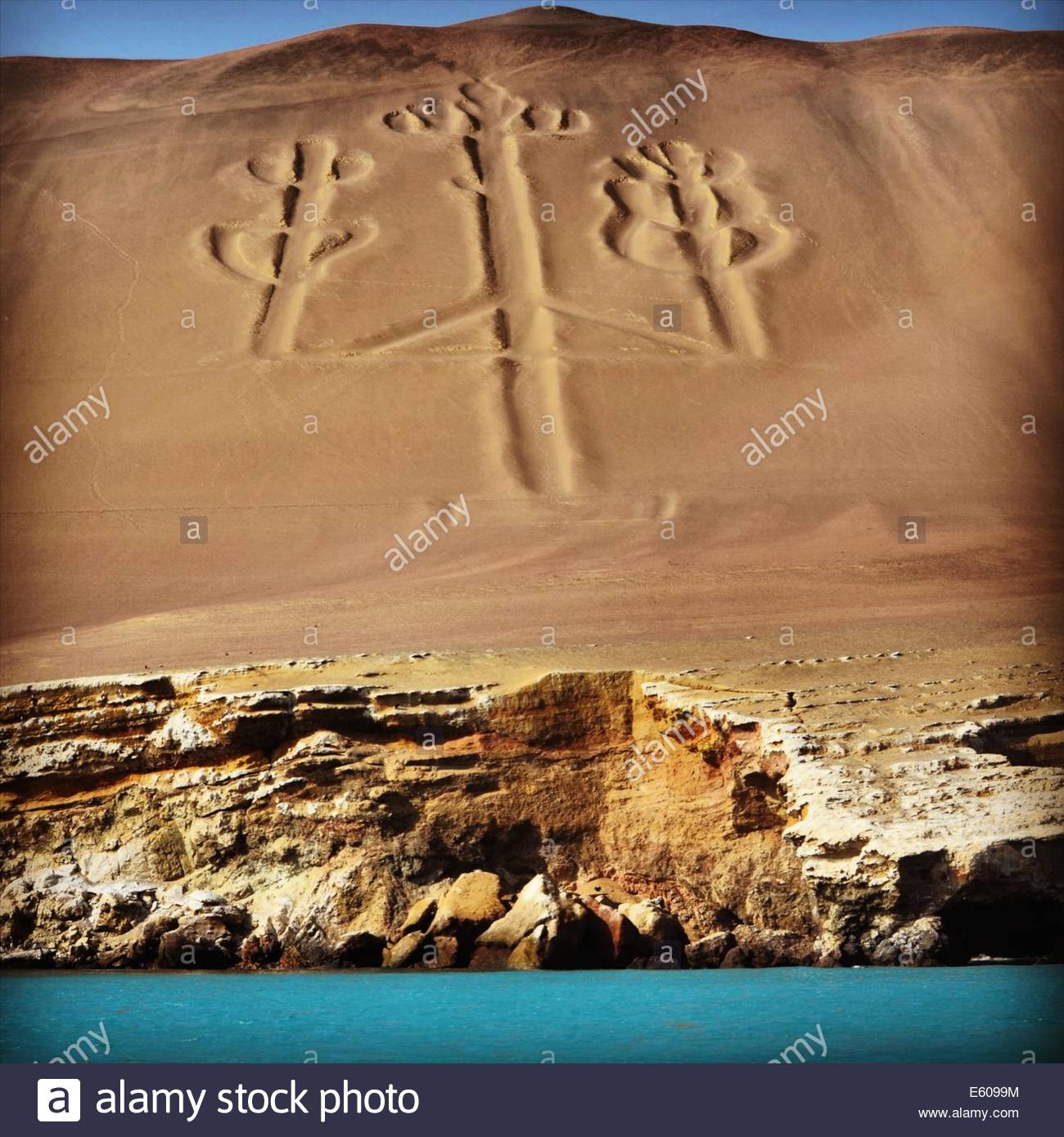 Paracas Candelabra Stock Photos & Paracas Candelabra Stock Images - Alamy