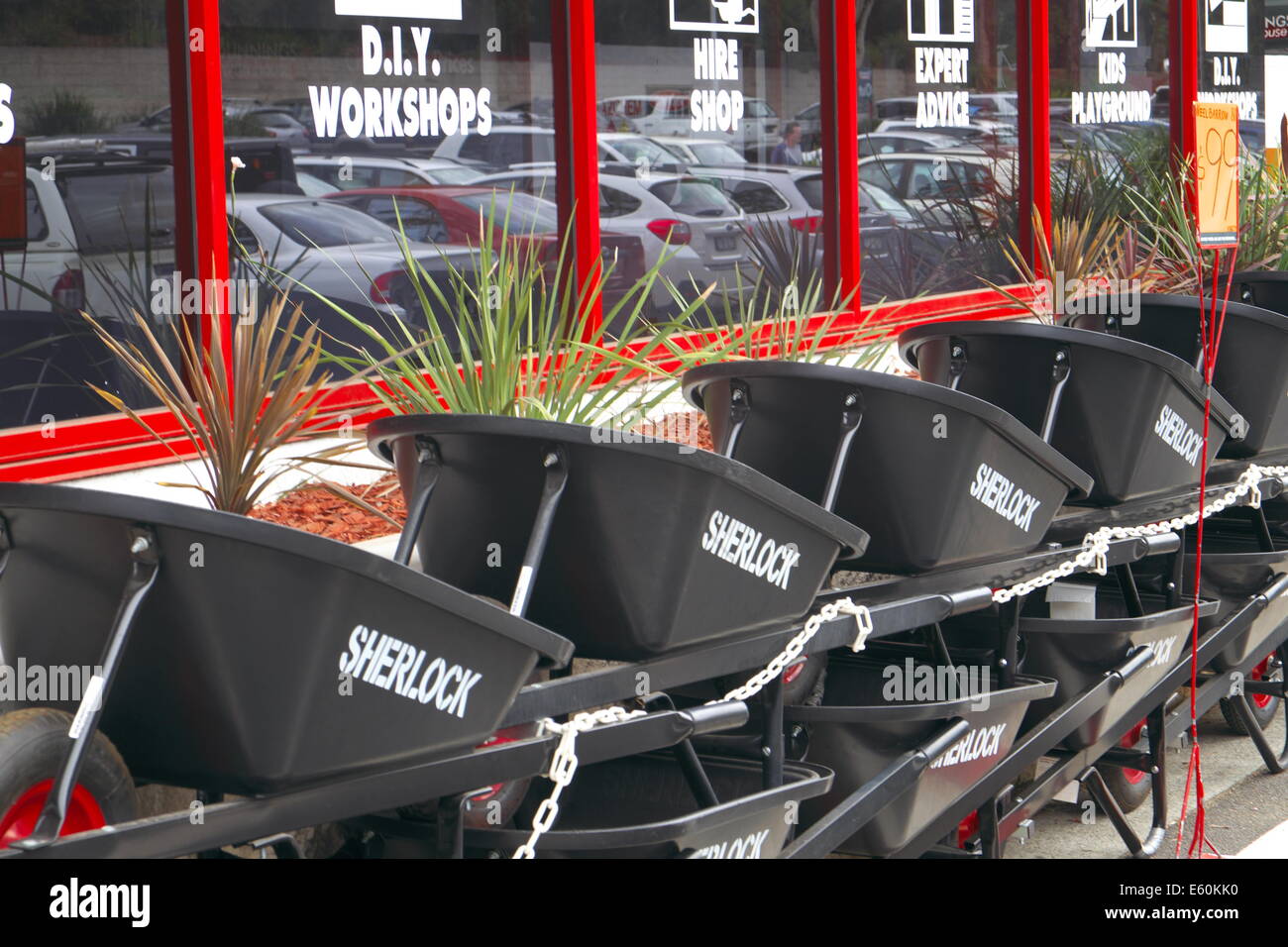 Bunnings is a national DIY retailer owned by wesfarmers, it sells tools, timber, wheelbarrows,equipment for builders and home owners, Sydney,Australia Stock Photo