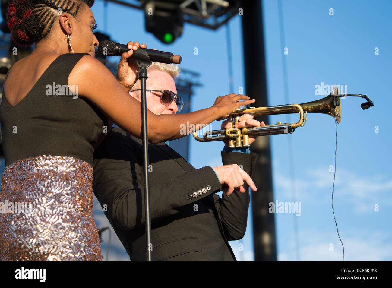 LINCOLN, CA - July 26: Sy Smith (L) performs with Chris Botti at Thunder Valley Casino Resort in Lincoln, California on July 26, Stock Photo