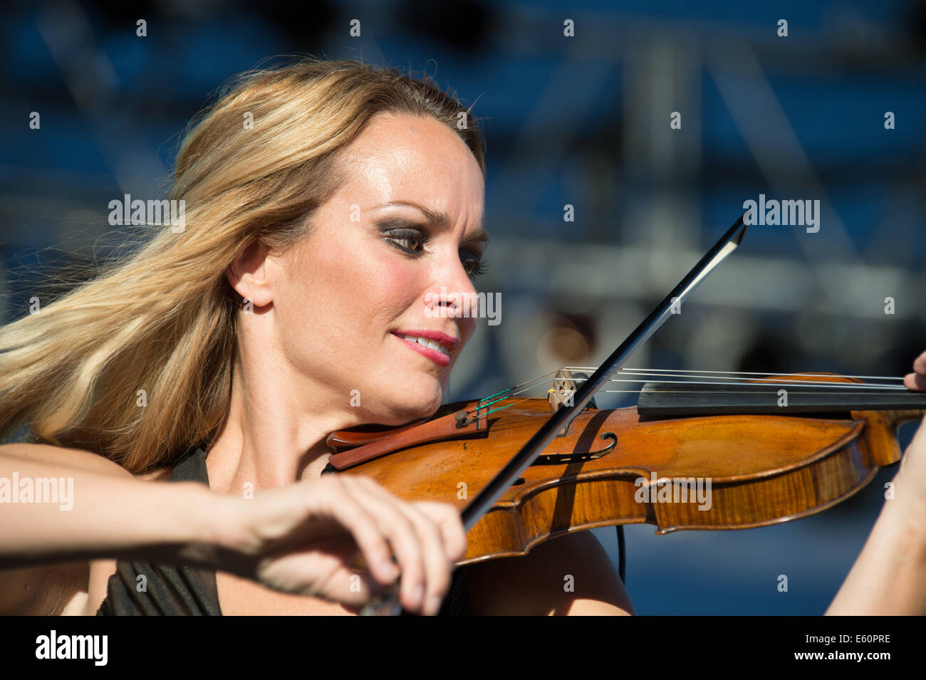 Caroline campbell hi-res stock photography and images - Alamy