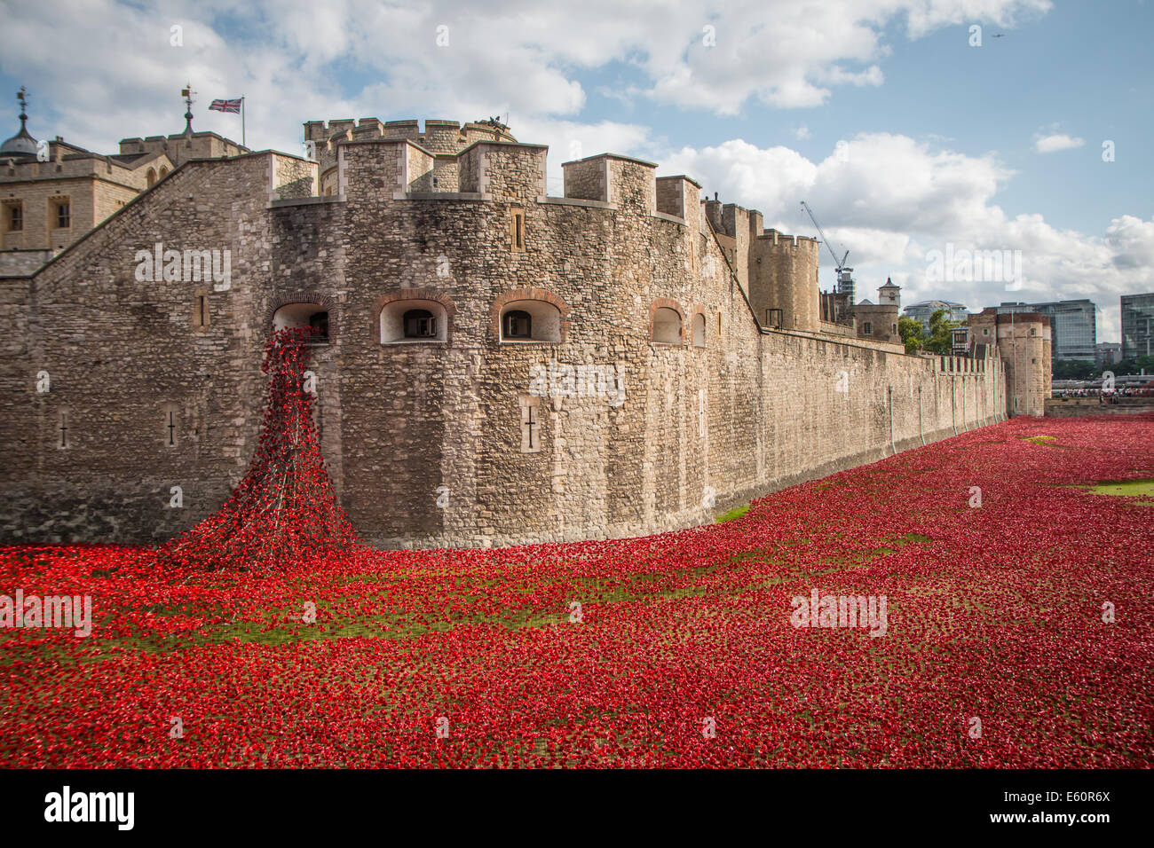 General view of the moat of the Tower of London with the poppies and the 'weeping window' Stock Photo