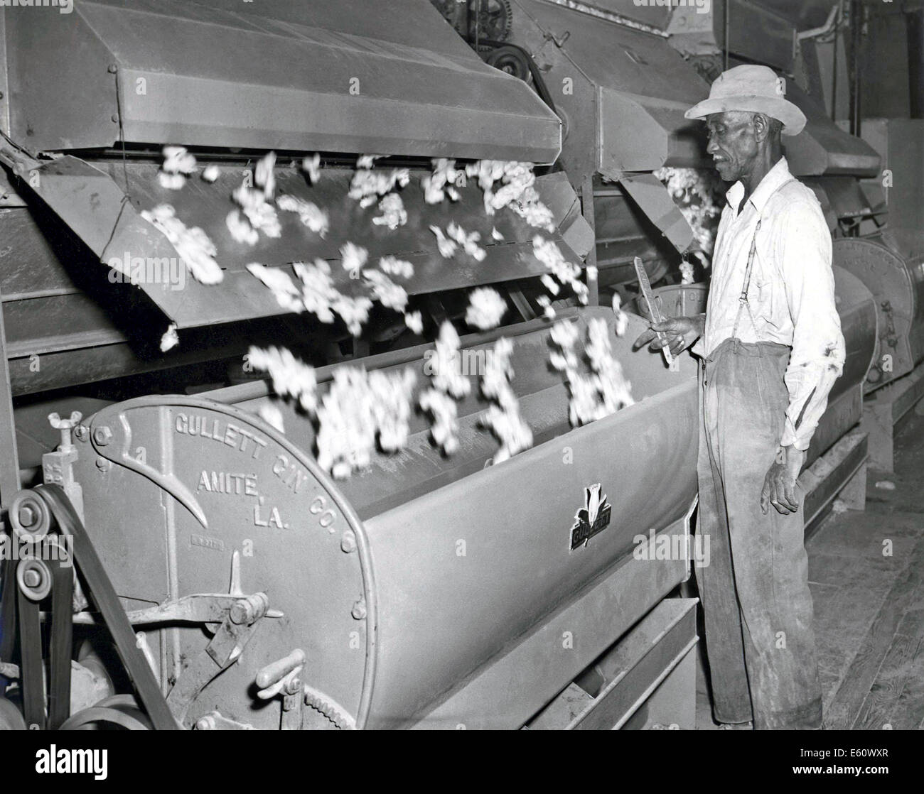 Mechanical cotton gin hires stock photography and images Alamy