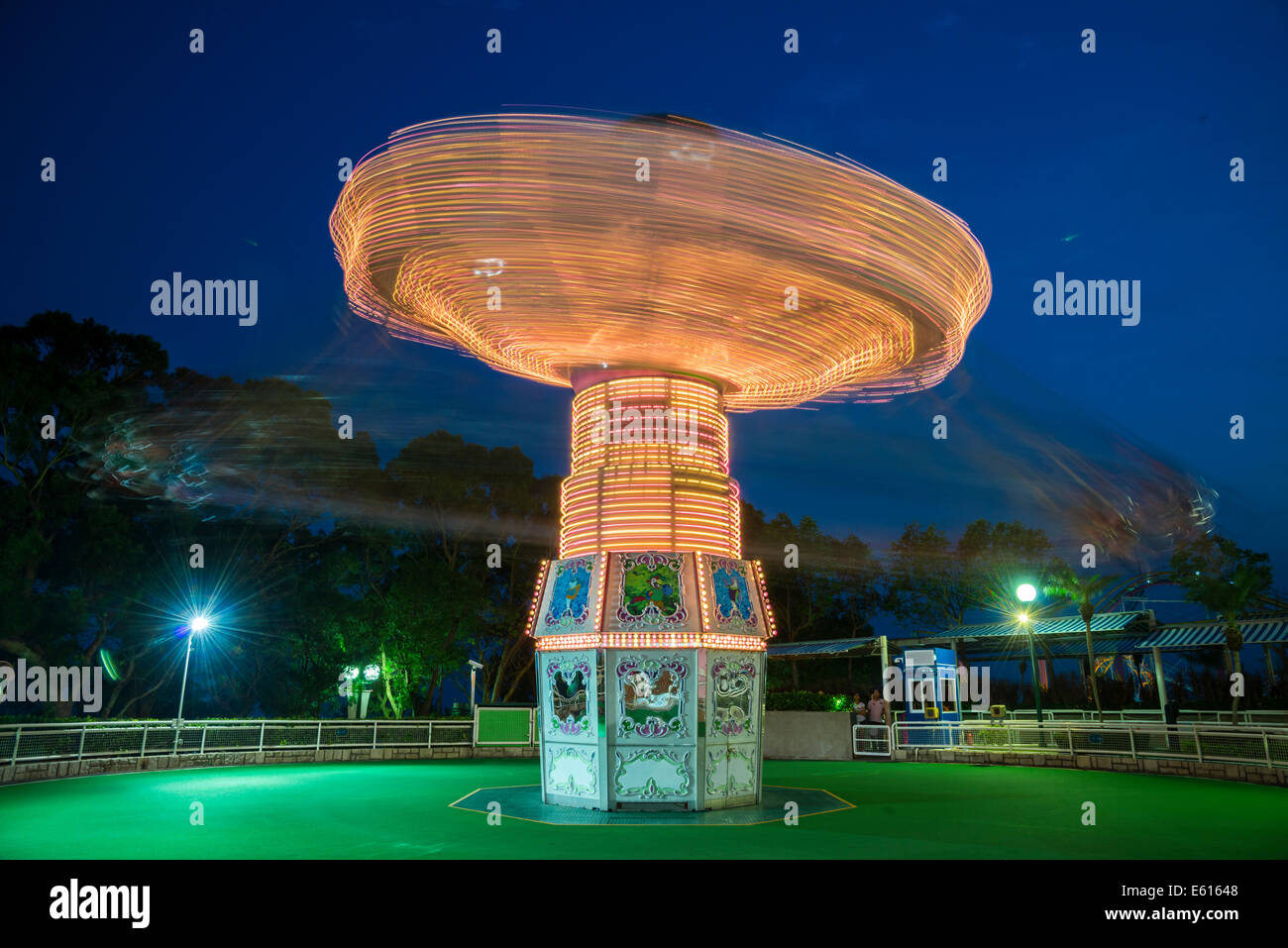 Rotating swing ride, Ocean Park, Hong Kong Island, Hong Kong, China Stock Photo