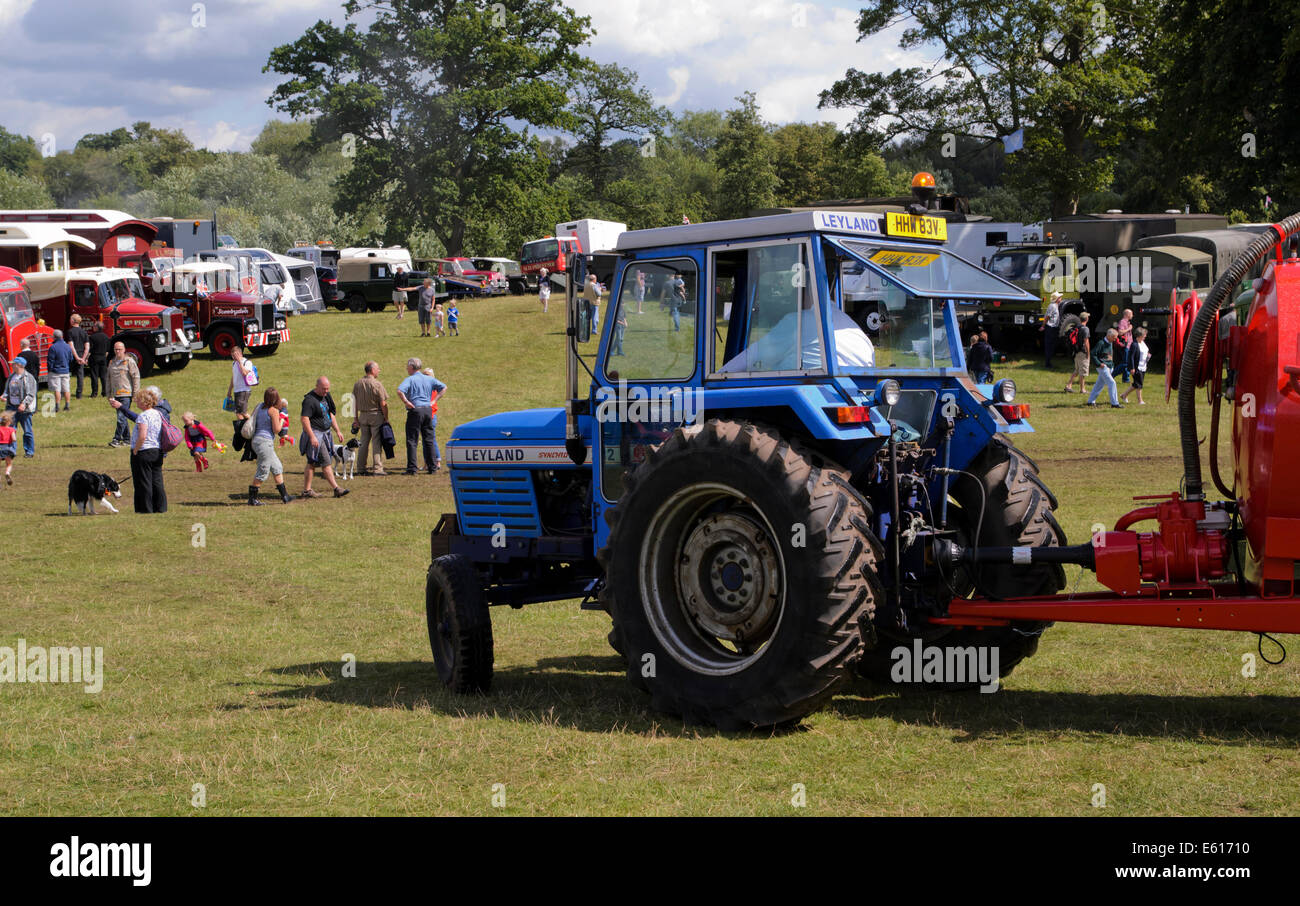 leyland tractor with water bowser at vintage transport show Stock Photo