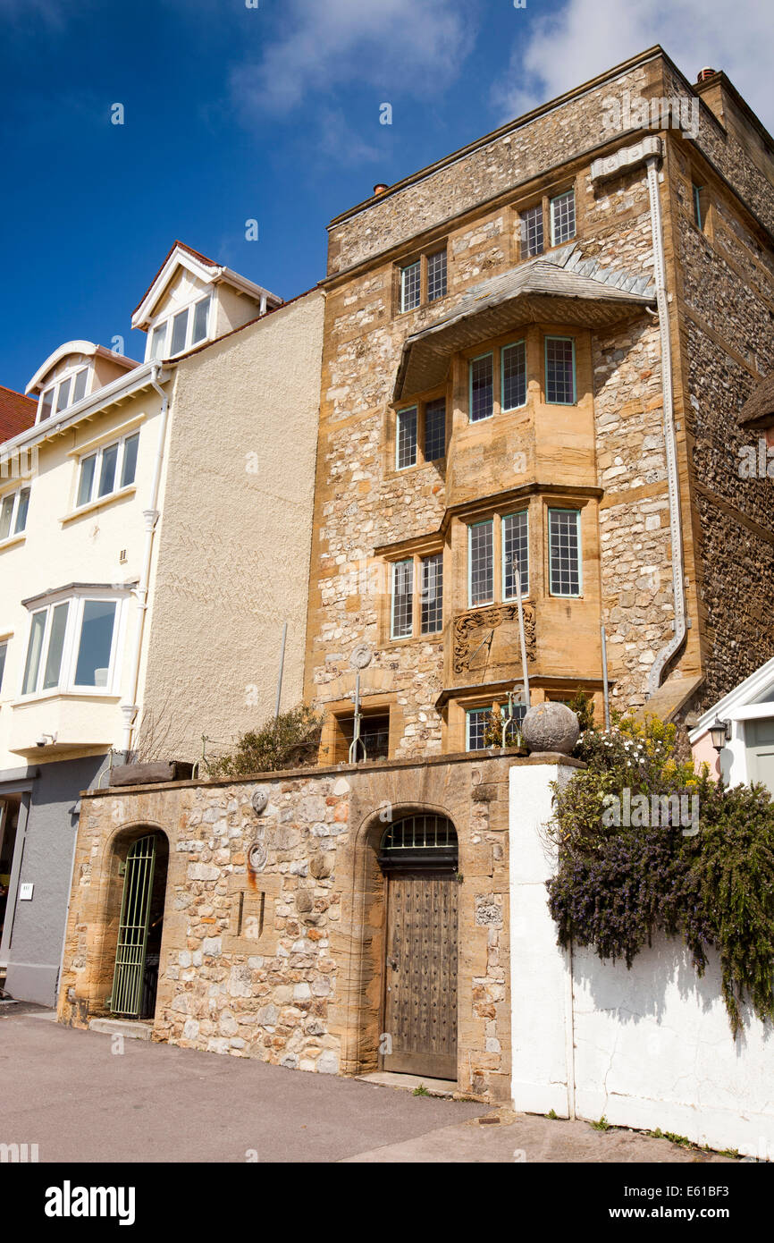 UK England, Dorset, Lyme Regis. Marine Parade, Sundial house, 1901 Arts
