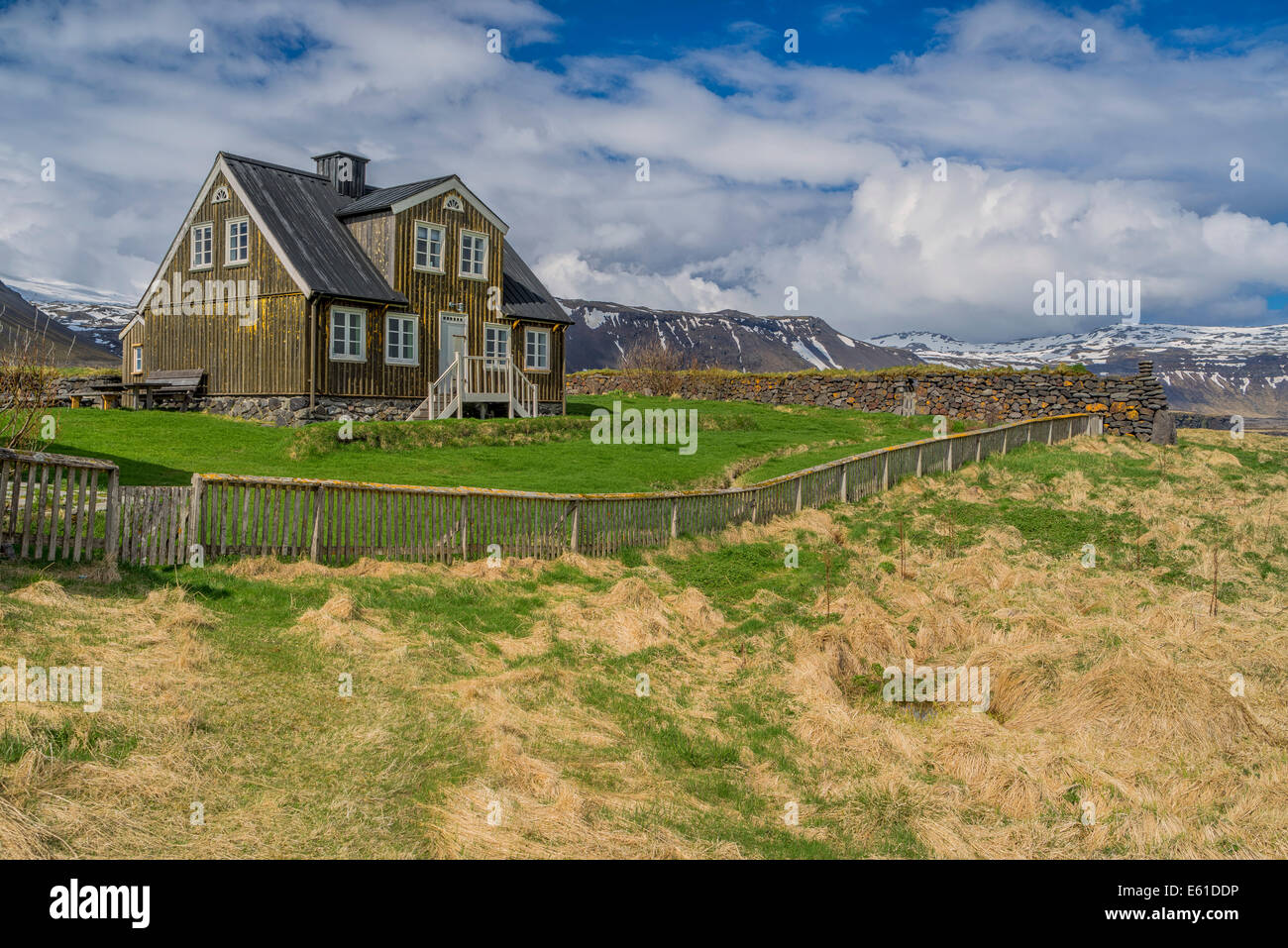 Homes in Arnarstapi, Snaefellsnes Peninsula, Iceland Stock Photo - Alamy