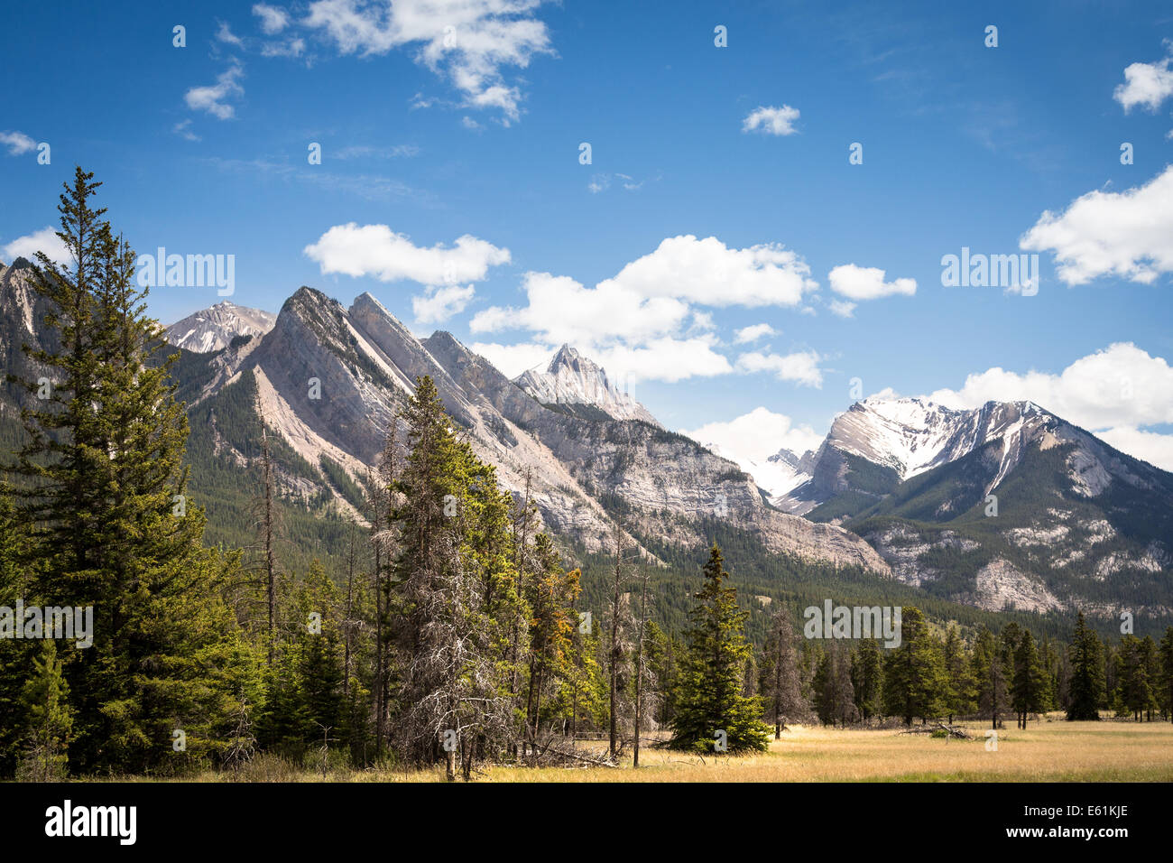 Canada rocky mountains hi-res stock photography and images - Alamy