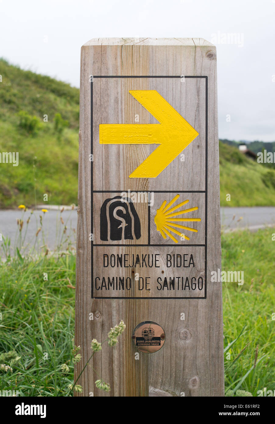 Sign post St. James's Way pilgrim route Zarautz , Gipuzkoa, northern Spain, Europe Stock Photo