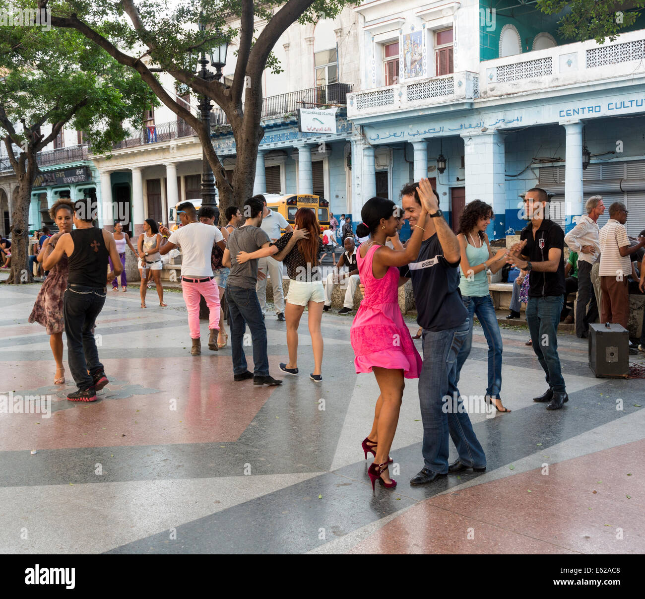 dancers on a Sunday evening, Prado avenue, Havana, Cuba Stock Photo