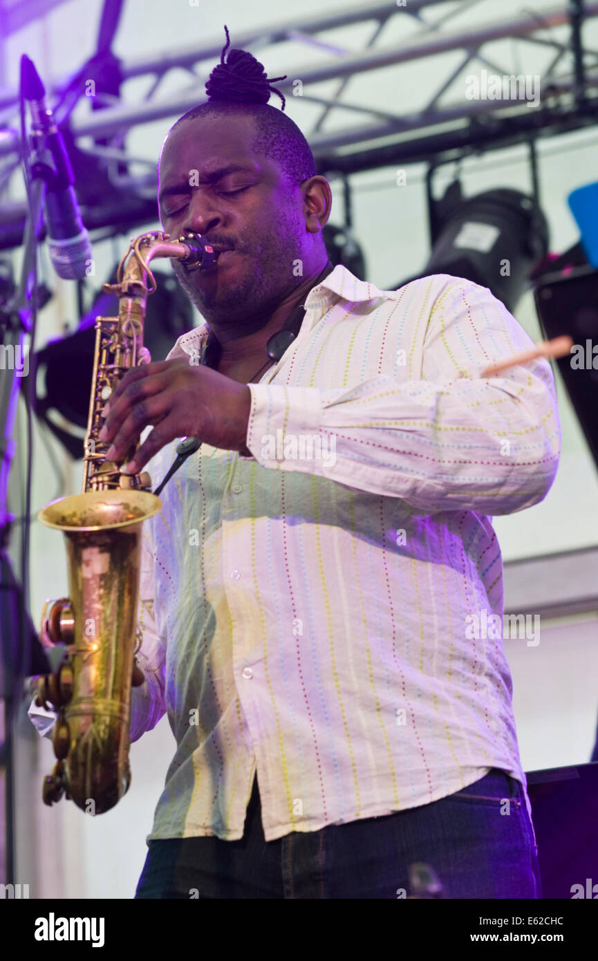 Sax Player High Resolution Stock Photography and Images - Alamy