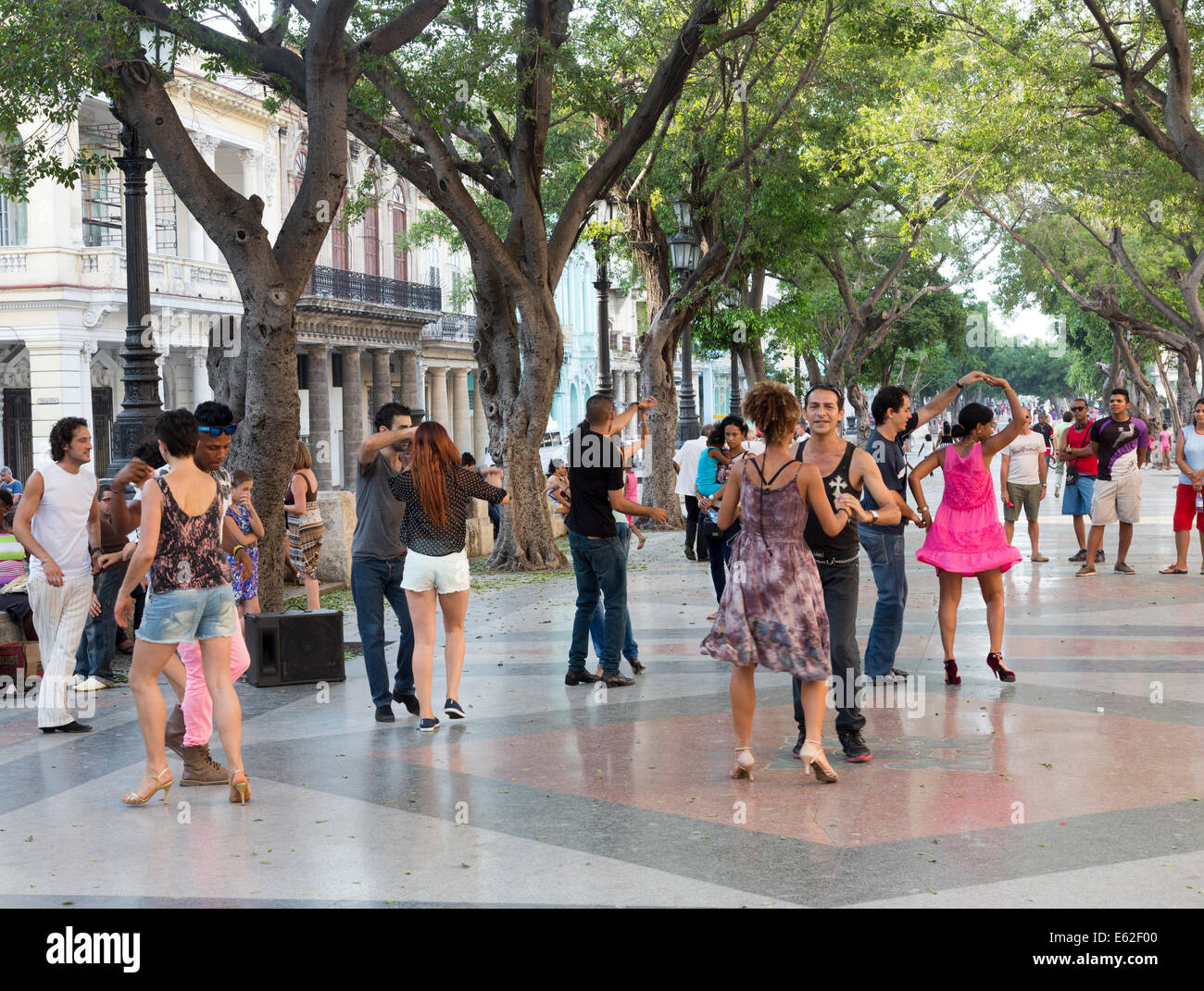 dancers on a Sunday evening, Paseo de Prado avenue, Havana, Cuba Stock Photo