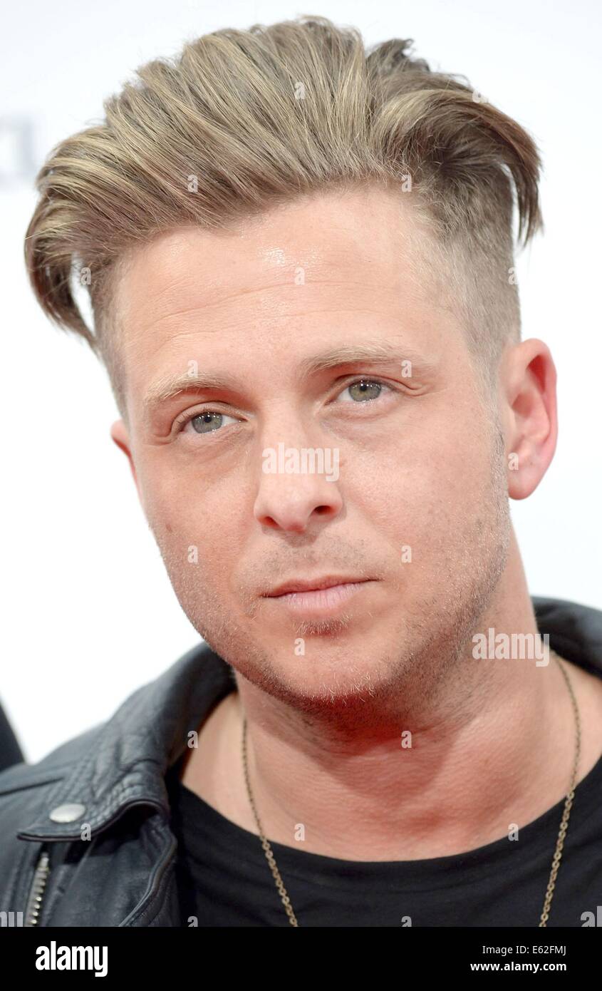 New York, NY, USA. 11th Aug, 2014. Ryan Tedder at arrivals for THE GIVER Premiere, Ziegfeld Theatre, New York, NY August 11, 2014. Credit: Kristin Callahan/Everett Collection/Alamy Live News Stock Photo - Alamy New York, NY, USA. 11th Aug, 2014. Ryan Tedder at arrivals for THE GIVER Premiere, Ziegfeld Theatre, New York, NY August 11, 2014. Credit: Kristin Callahan/Everett Collection/Alamy Live News Stock Photo - Alamy