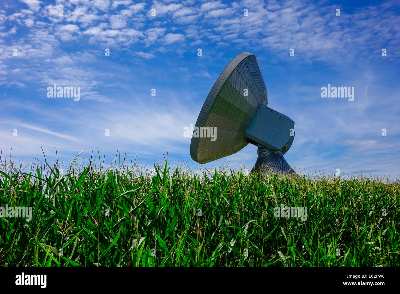 Satellite dish, Raisting Satellite Earth Station, ground station