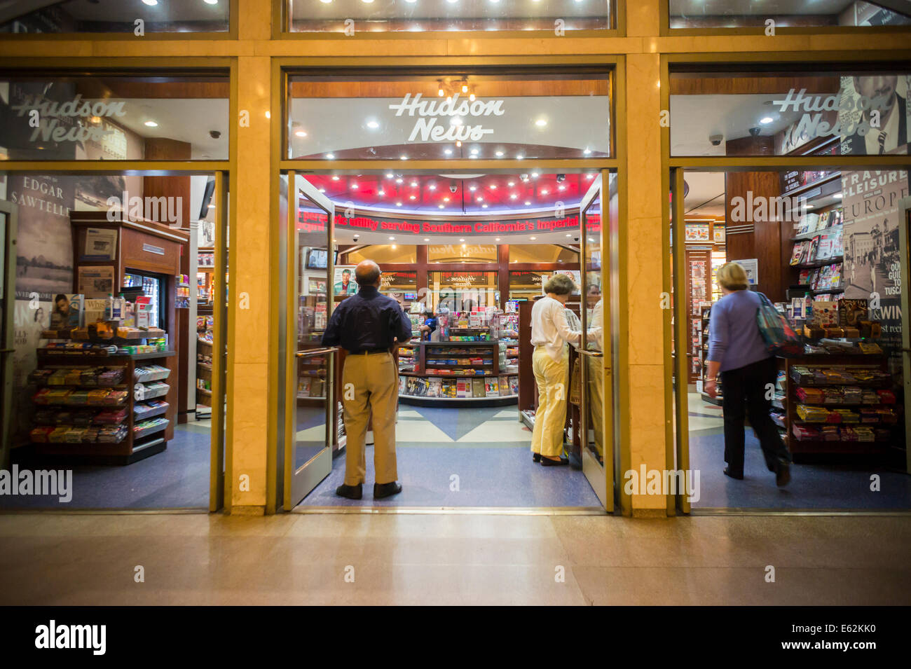 A Hudson News newsstand Grand Central Terminal in New York Stock Photo