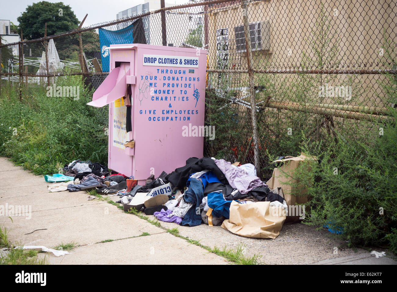 Clothing drop off box hires stock photography and images Alamy
