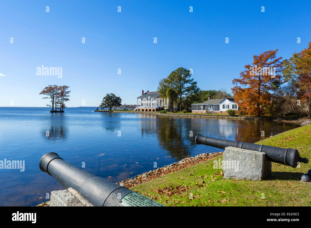 The Edenton Bay waterfront with the BarkerMoore House in the distance