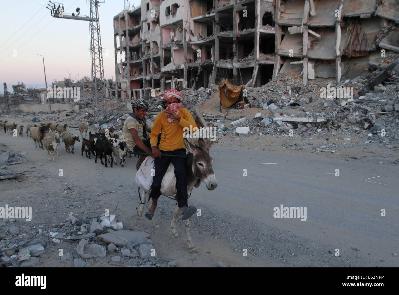 Beit Lahiya, Gaza Strip, Palestinian Territory. 12th Aug, 2014 ...