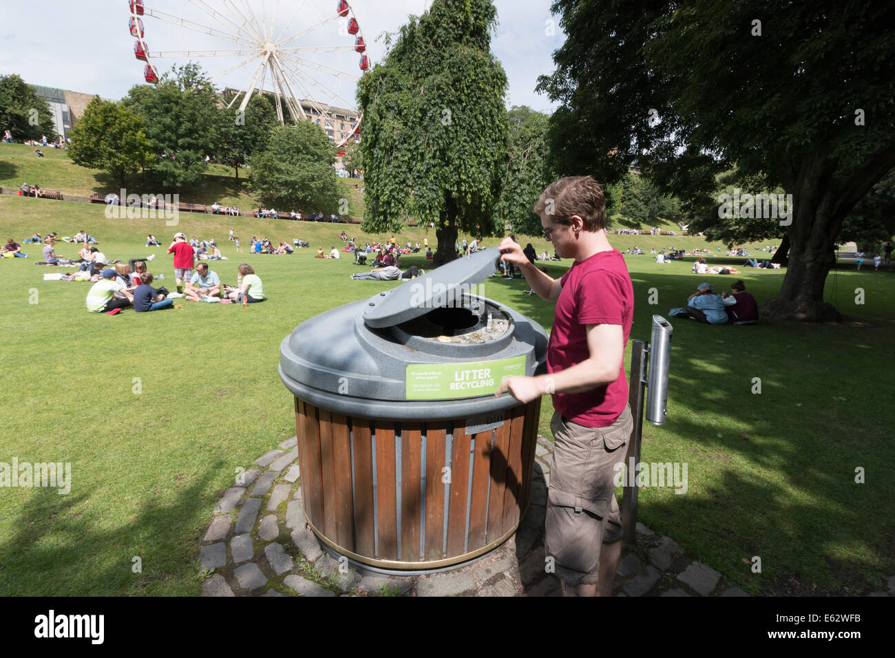 Edinburgh Princes Street gardens. Recycling bin Stock Photo Alamy