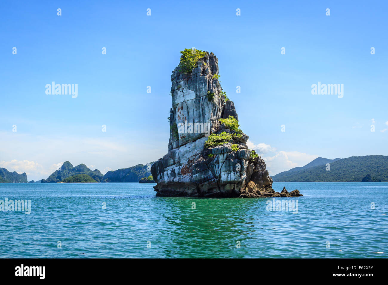 Ha long bay at Quang Ninh province, Vietnam Stock Photo - Alamy