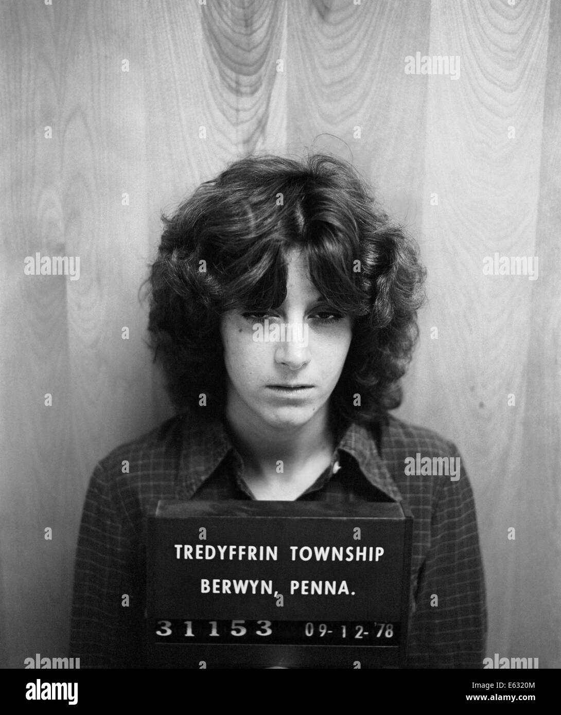 Woman arrested 1970s hi-res stock photography and images - Alamy