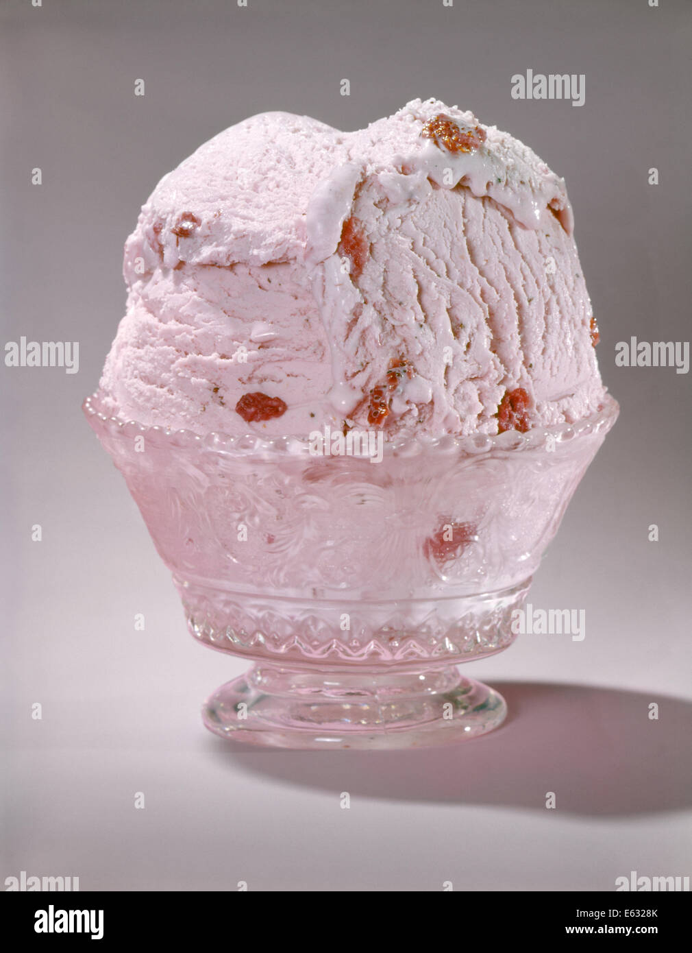 Ice cream 1960s hires stock photography and images Alamy