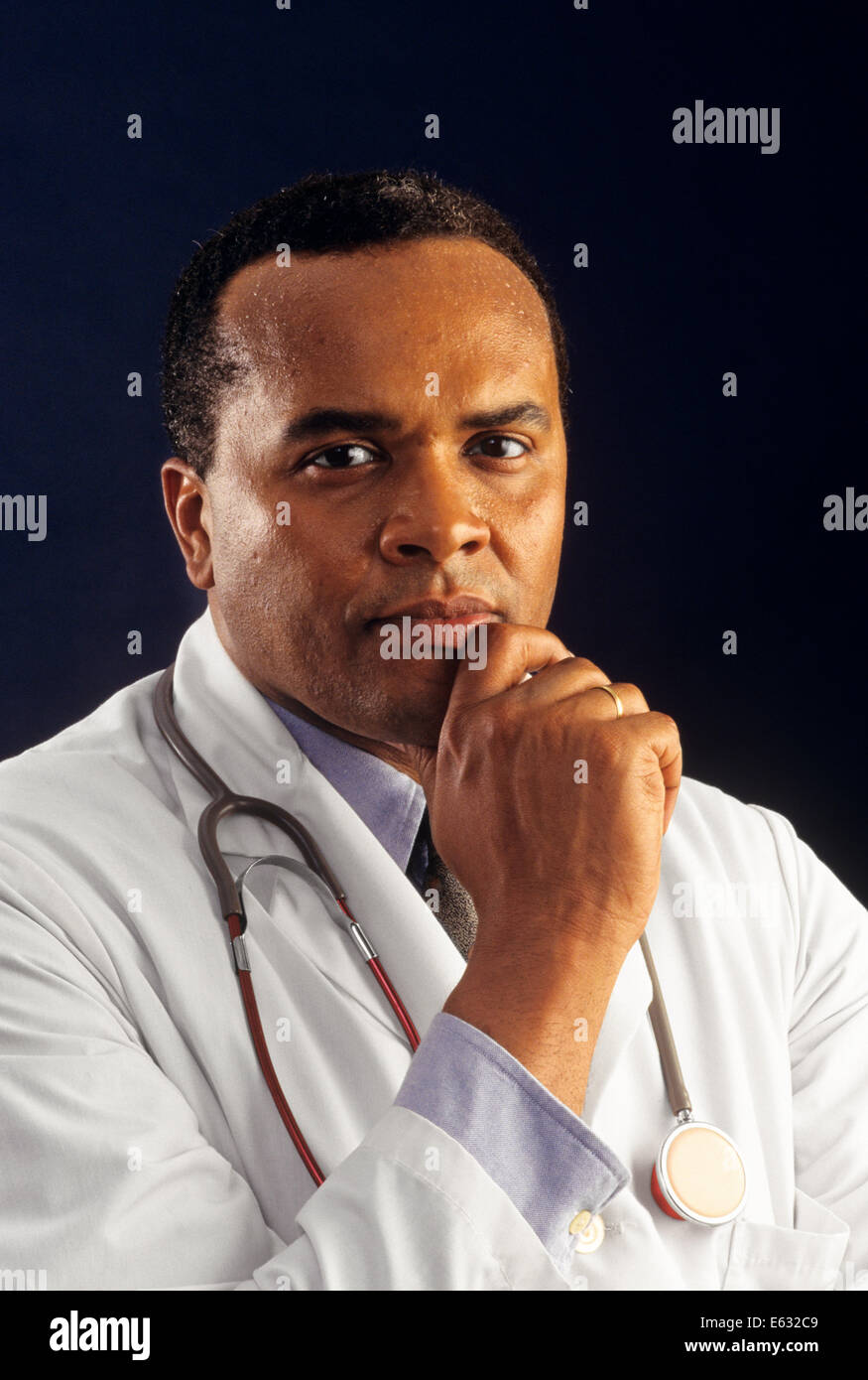 DOCTOR WITH STETHOSCOPE AROUND HIS NECK Stock Photo Alamy