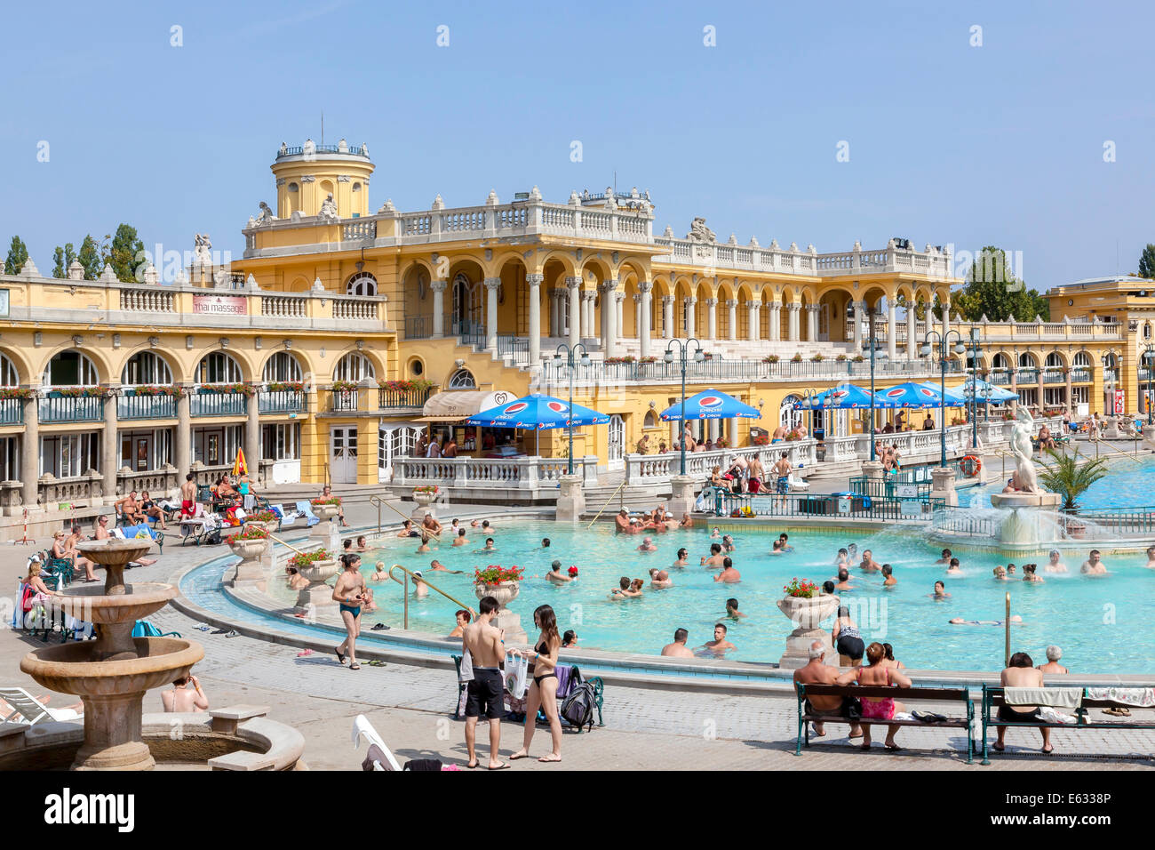 Széchenyi Thermal Bath or Széchenyigyógyfürdő, NeoBaroque style, the