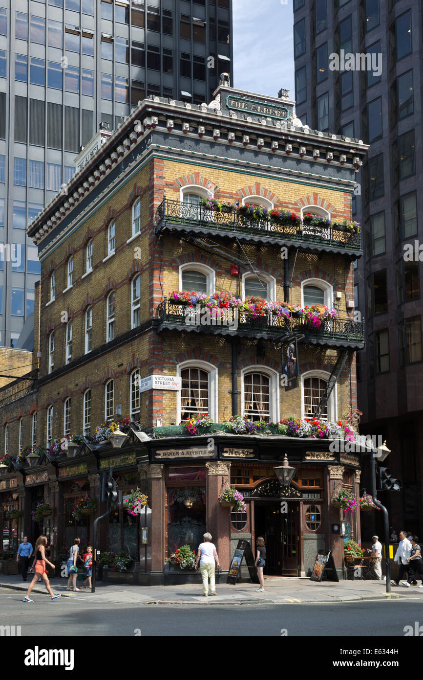 The Albert pub, Victoria Street, Westminster, London, England, United Kingdom, Europe Stock Photo