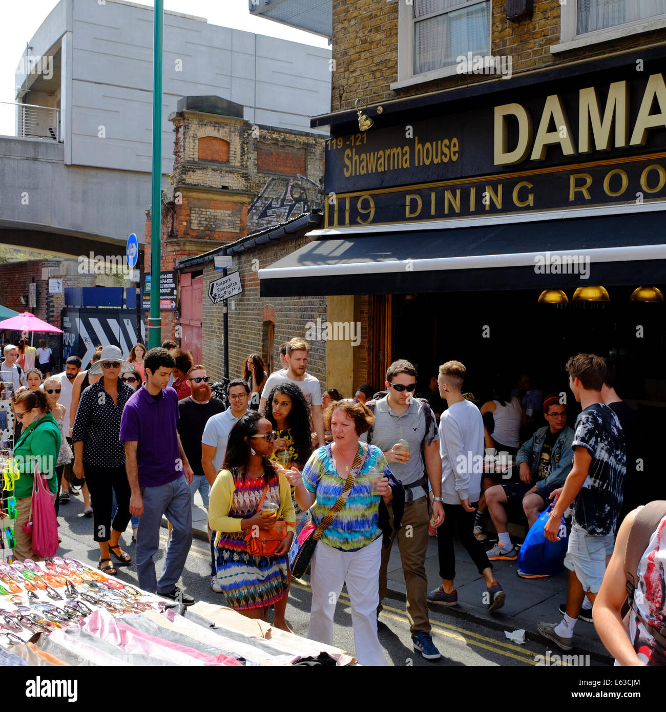 Crowded street market in hi-res stock photography and images - Alamy