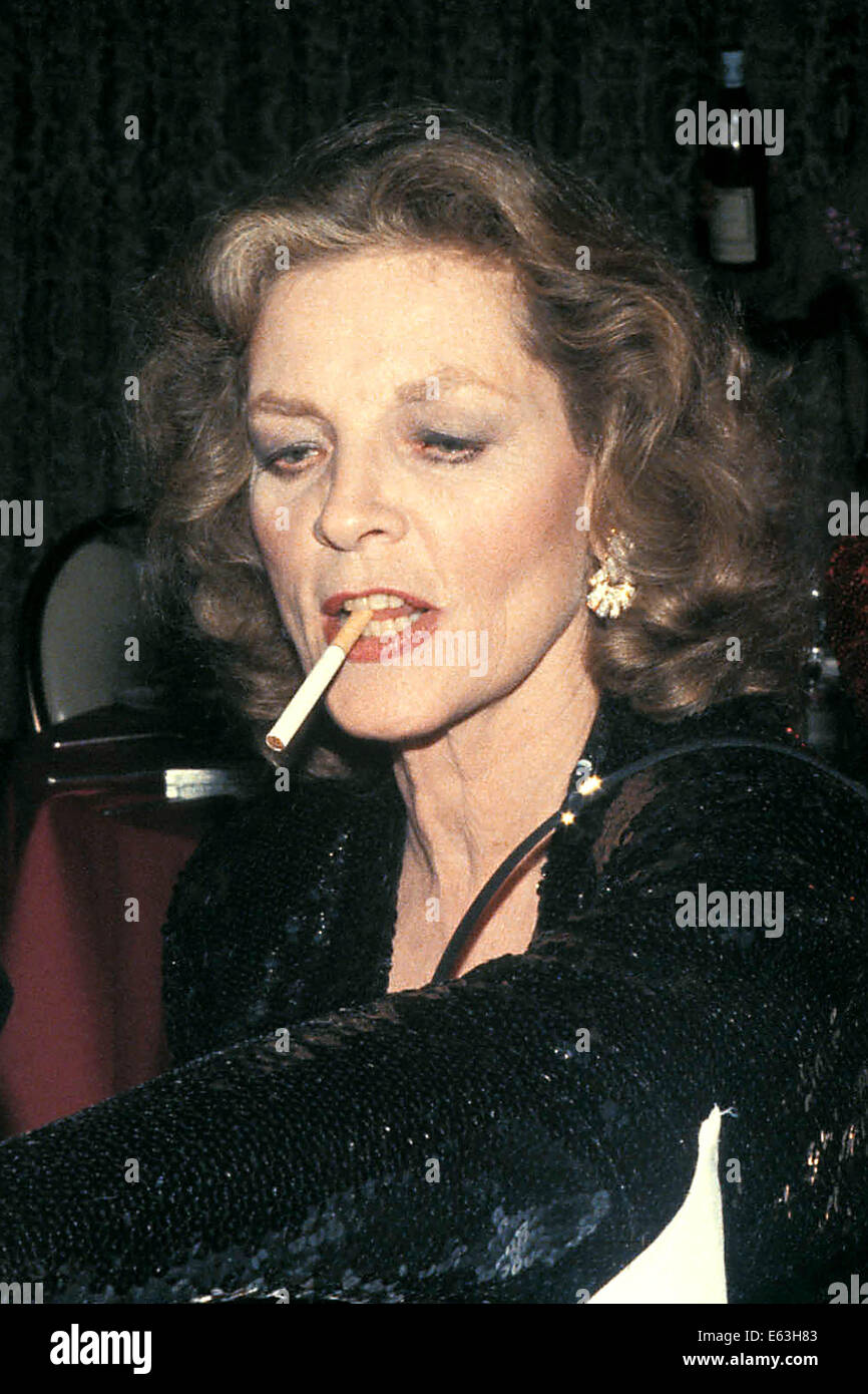 US. 13th Aug, 2014. FILE PIX LAUREN BACALL (Sep. 16, 1924 Aug. 12