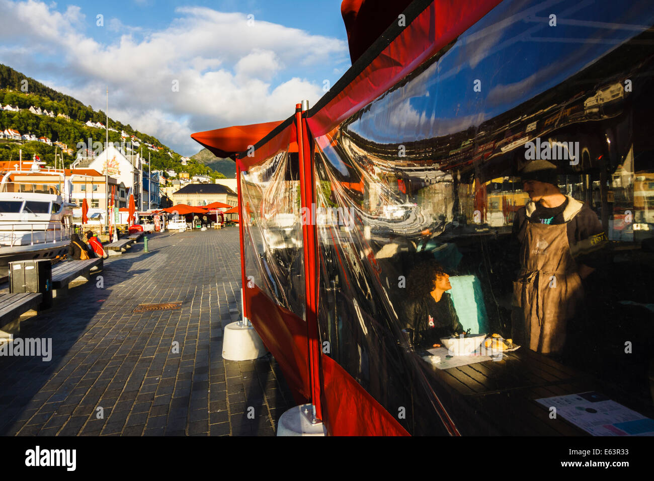 Alfresco restaurant by the Fish Market in Bergen, Norway Stock Photo