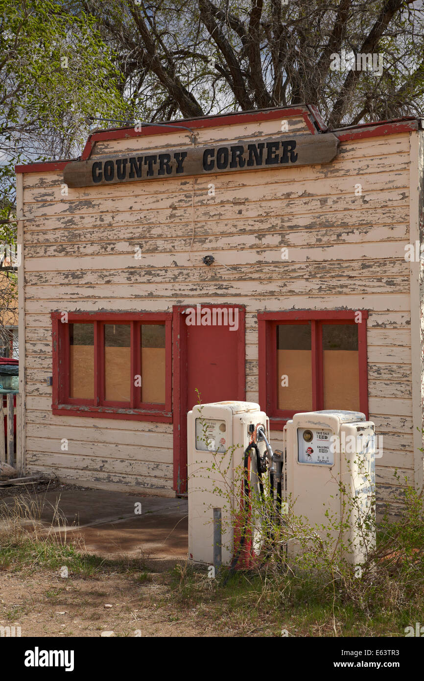 Old Country Corner gas station, Boulder, Garfield County, Utah, USA Stock Photo