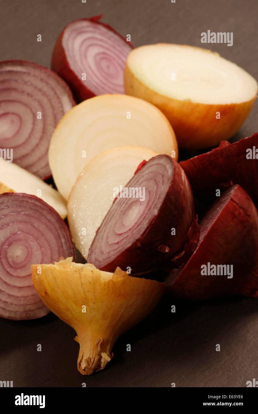 Red onion skin hires stock photography and images Alamy